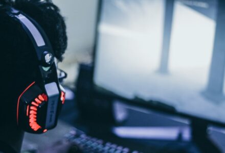 q w format 4 0 - unsplash