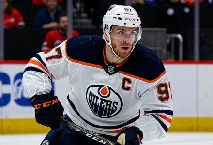 Connor Mc David 2 FEB 2022 - Digital concept art for illustrative purpose, tags: time nhl - Monok