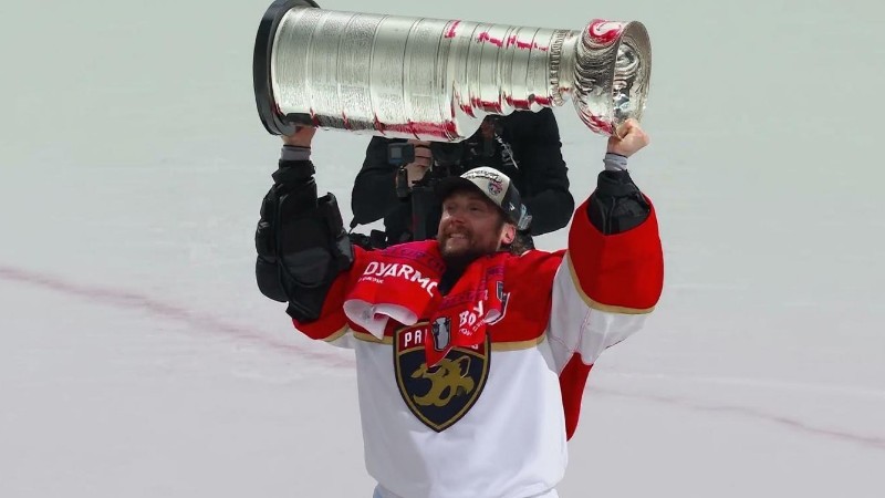 The best saves from the 2025 Stanley Cup Playoffs

Breaking news, scores, stats, analysis & real-time highlights: https://www.nhl.com

Subscribe to the NHL: https://youtube.com/nhl

Follow the NHL on  - Digital concept art for illustrative purpose - Monok