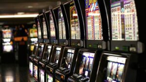 Row of digital based slot machines inside Mc Carran International Airport in Las Vegas - CC BY-SA