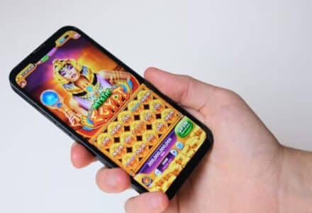 q w 1 0, tags: volatility rtp - unsplash